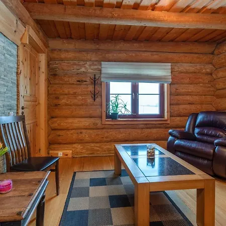 Rosenhausen Puhkemajad Tatil Evi