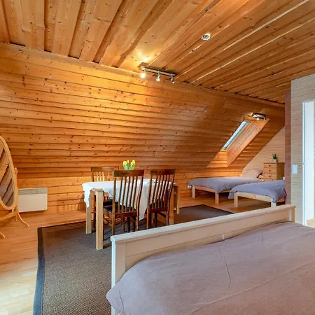 Rosenhausen Puhkemajad Holiday home Puugi