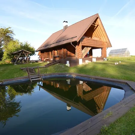 Rosenhausen Puhkemajad * Puugi