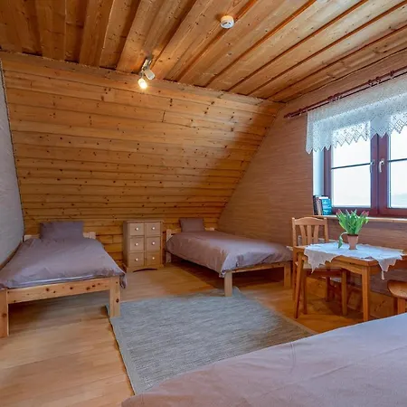 Rosenhausen Puhkemajad Puugi